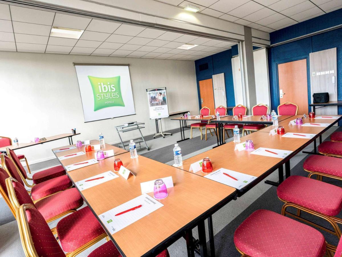 Ibis Styles 3*